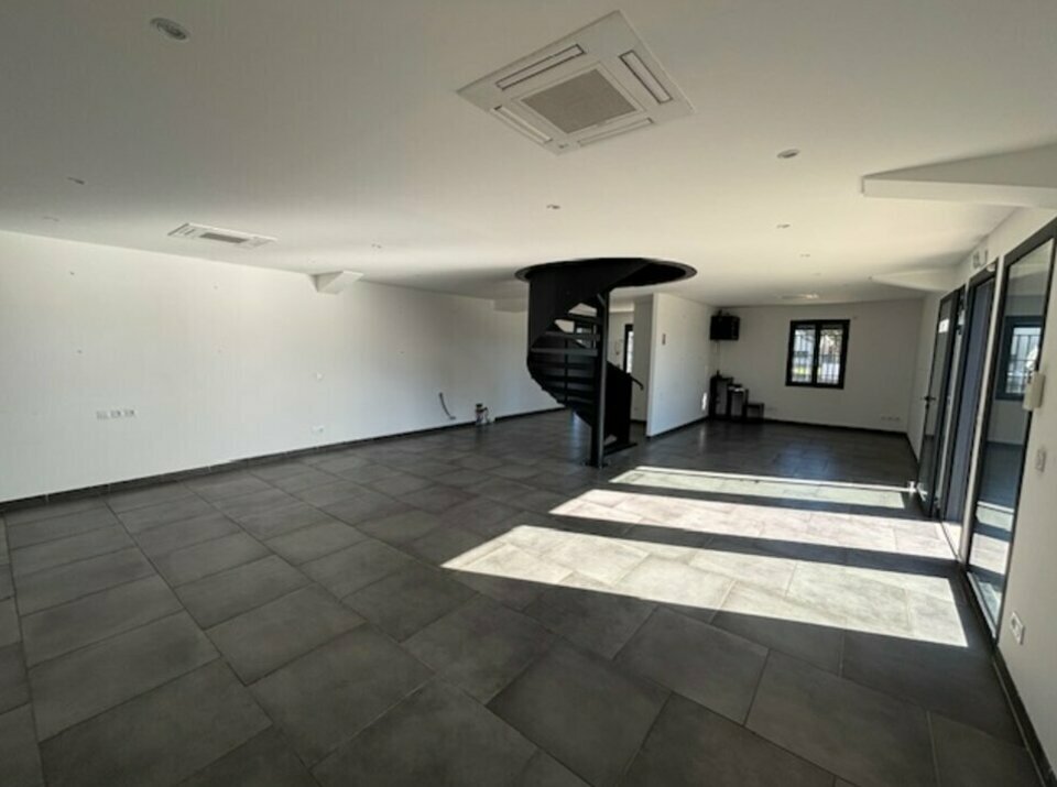 BUREAUX NÎMES 30000