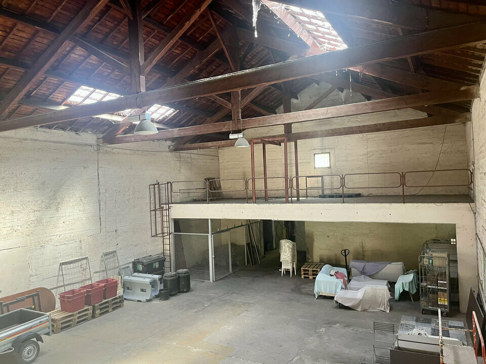 LOCAL D'ACTIVITE CARPENTRAS 84200