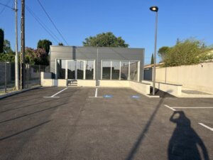 LOCAL COMMERCIAL BOLLÈNE 84500