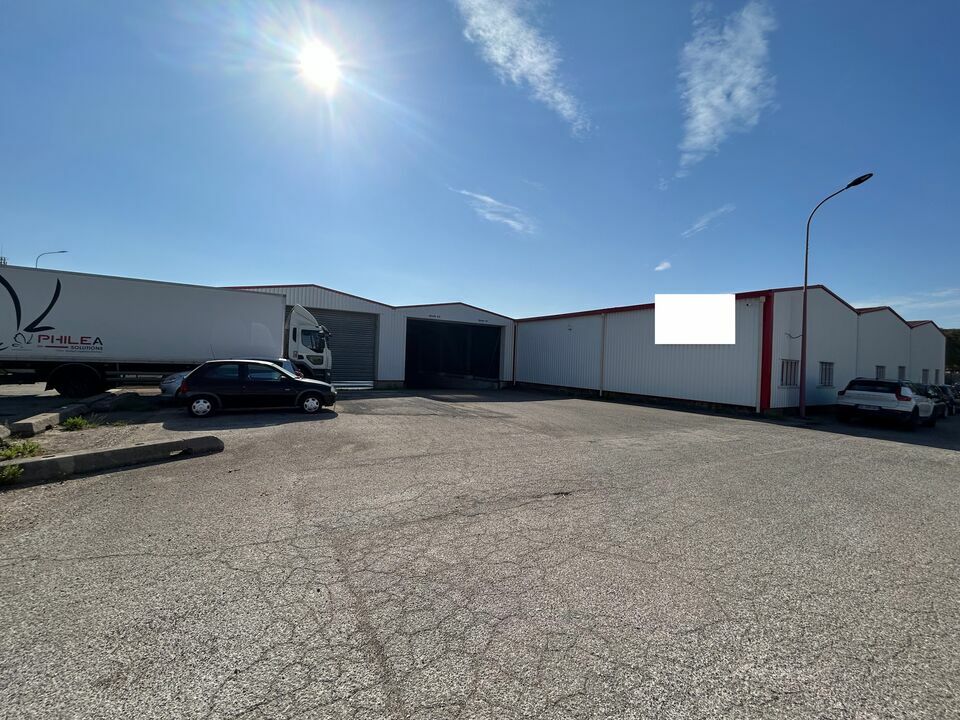 DEPOT - ENTREPOT SORGUES 84700