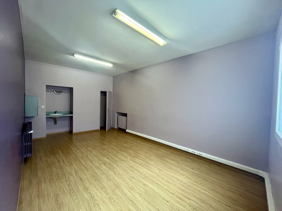 Local professionnel à louer à Avignon