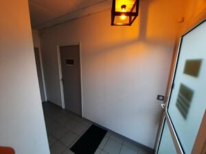 LOCAL PROFESSIONNEL CHATEAURENARD 13160