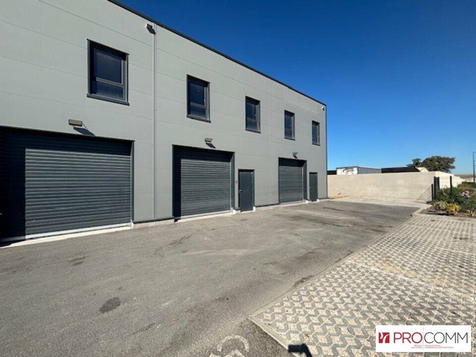 LOCAL D'ACTIVITE VEDENE 84270
