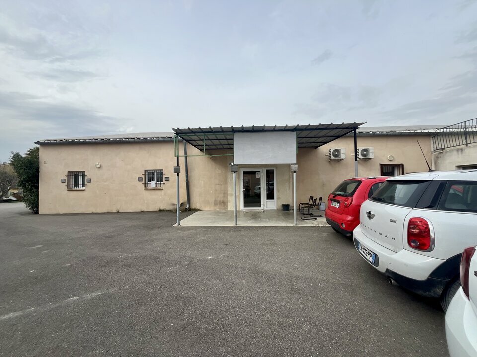 BUREAUX L'ISLE-SUR-LA-SORGUE 84800