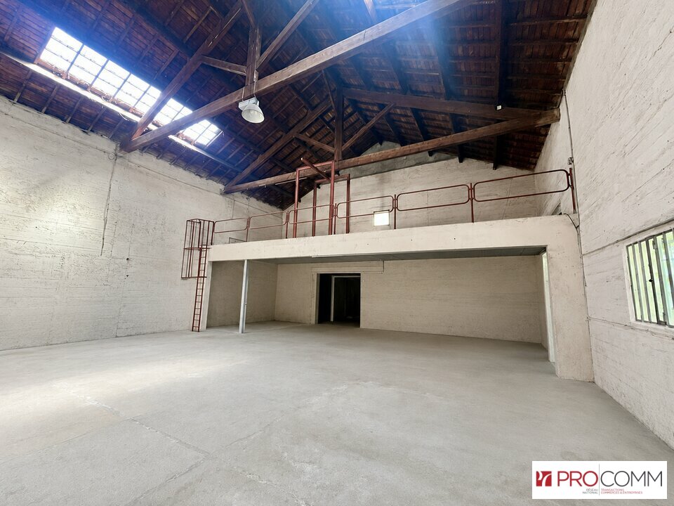 LOCAL D'ACTIVITE CARPENTRAS 84200