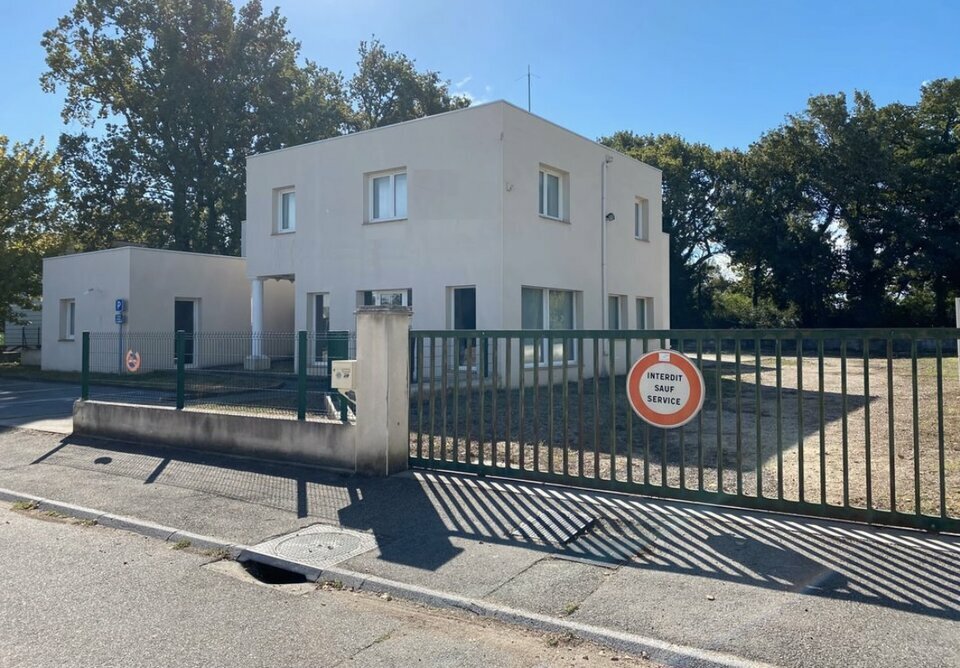 Local d'activite - entrepot à louer à Avignon