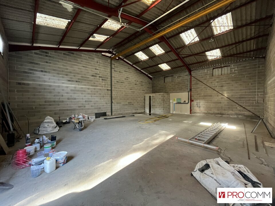 LOCAL D'ACTIVITE SAINT-MARTIN-DE-CRAU 13310