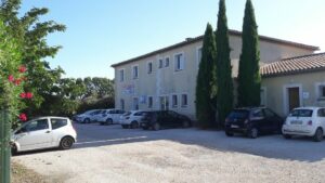 BUREAUX CHATEAURENARD 13160