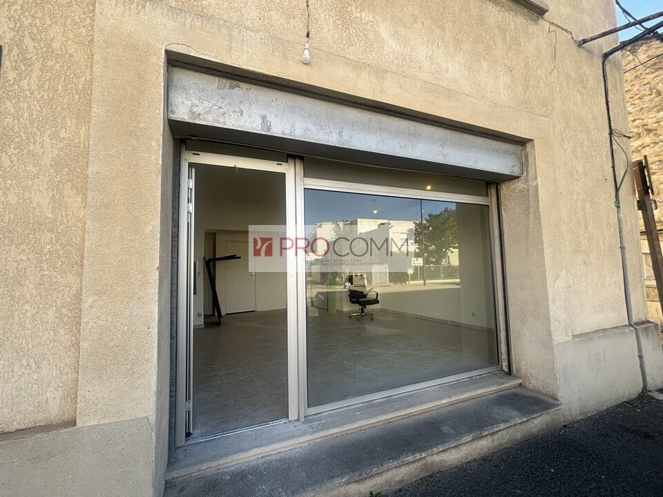 LOCAL PROFESSIONNEL AVIGNON 84000
