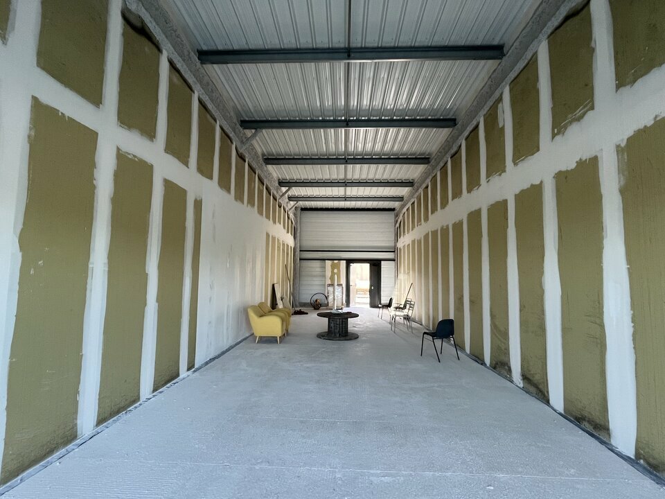 LOCAL COMMERCIAL SAINT-LAURENT-DES-ARBRES 30126