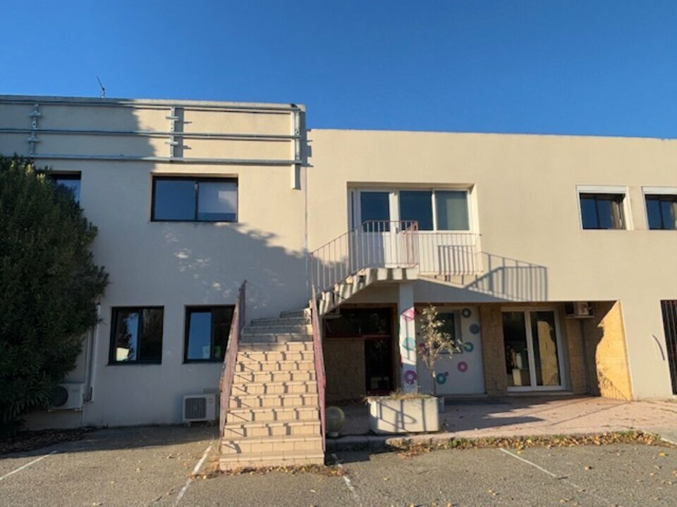 Bureaux à louer à Monteux